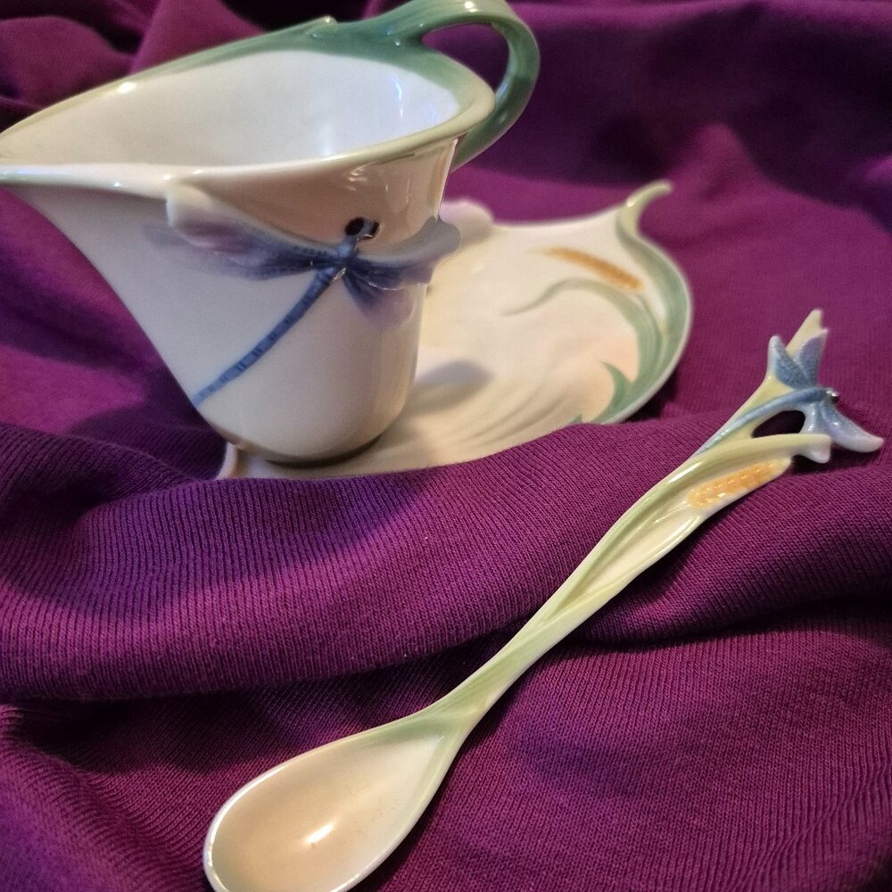 Franz porcelain Dragonly Teacup, Saucer and Spoon. EUC